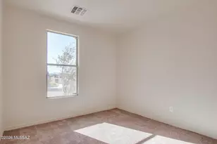 8296 W Razorbill Dr, Tucson, AZ 85757 - Photo 19