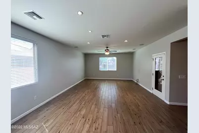 8375 N Ponderosa Pine Place, Tucson, AZ 85743 - Photo 15
