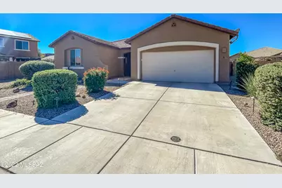 8375 N Ponderosa Pine Place, Tucson, AZ 85743 - Photo 1