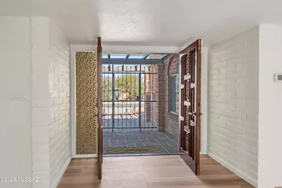 5312 E Hawthorne Street, Tucson, AZ 85711 - Photo 5