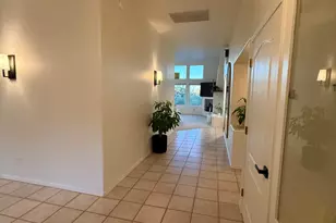 1061 N Deer Glen Pl, Tucson, AZ 85745 - Photo 9