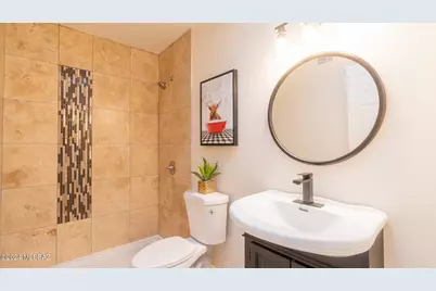 8338 E Placita Prado, Tucson, AZ 85710 - Photo 9