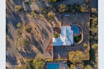 1220 W Maximillian Way, Tucson, AZ 85704 - Photo 7