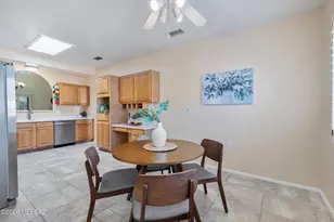 140 E Paseo De Golf, Green Valley, AZ 85614 - Photo 9