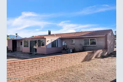 101 E La Grosella, Green Valley, AZ 85614 - Photo 3