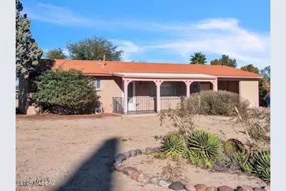 101 E La Grosella, Green Valley, AZ 85614 - Photo 1