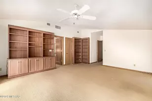 7401 N Cobblestone Rd, Tucson, AZ 85718 - Photo 29