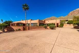 7401 N Cobblestone Rd, Tucson, AZ 85718 - Photo 5