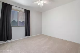 9853 E Spanish Flower Ct, Tucson, AZ 85748 - Photo 27