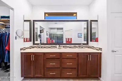 2396 E Sky Creek Drive, Green Valley, AZ 85614 - Photo 29