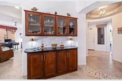 2396 E Sky Creek Drive, Green Valley, AZ 85614 - Photo 11