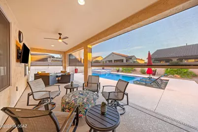 2396 E Sky Creek Drive, Green Valley, AZ 85614 - Photo 3