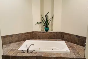 6711 N Swan Rd, Tucson, AZ 85718 - Photo 11