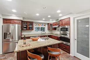 6711 N Swan Rd, Tucson, AZ 85718 - Photo 7