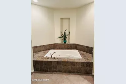 6711 N Swan Road, Tucson, AZ 85718 - Photo 9