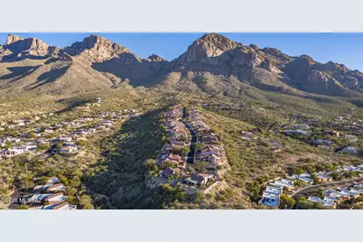 10006 N Bighorn Butte Drive, Tucson, AZ 85737 - Photo 47