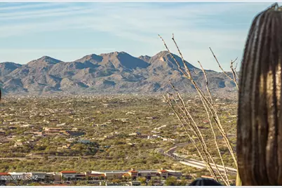 10006 N Bighorn Butte Drive, Tucson, AZ 85737 - Photo 33