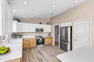 309 W Sugar Loaf Rd, Tucson, AZ 85737 - Photo 3