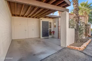 9111 N Oracle Rd, Oro Valley, AZ 85704 - Photo 3