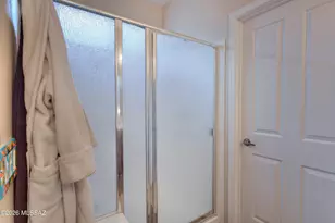 542 W Astruc Dr, Green Valley, AZ 85614 - Photo 19