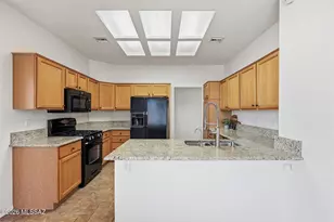 14225 N Lobelia Way, Oro Valley, AZ 85755 - Photo 3