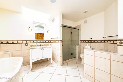 6610 E Circulo Invierno, Tucson, AZ 85750 - Photo 17