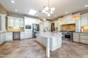 6610 E Circulo Invierno, Tucson, AZ 85750 - Photo 7