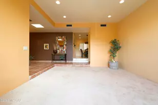 455 W Valoro Dr, Tucson, AZ 85737 - Photo 11
