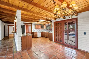 8711 N Aspen Ave, Tucson, AZ 85704 - Photo 13