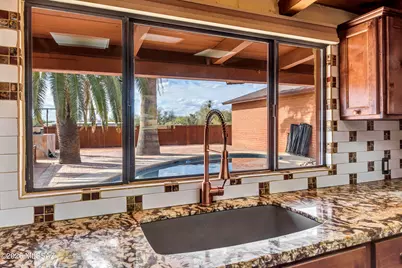 8711 N Aspen Avenue, Tucson, AZ 85704 - Photo 17