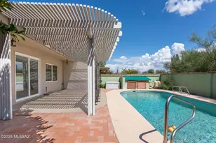 531 S Paseo La Rueda Cir, Green Valley, AZ 85614 - Photo 37