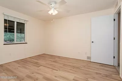 531 S Paseo La Rueda Circle, Green Valley, AZ 85614 - Photo 27