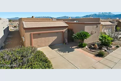 2335 S Cliff Drive, Green Valley, AZ 85614 - Photo 1