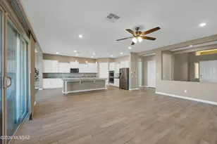 12288 N Miller Canyon Ct, Oro Valley, AZ 85755 - Photo 7