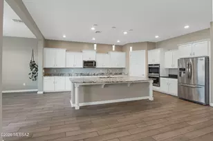 12288 N Miller Canyon Ct, Oro Valley, AZ 85755 - Photo 3