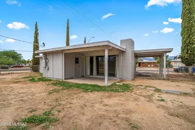 7902 E Winnepeg Drive, Tucson, AZ 85730 - Photo 29