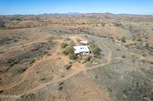 13520 W Universal Ranch Rd, Arivaca, AZ 85601 - Photo 45