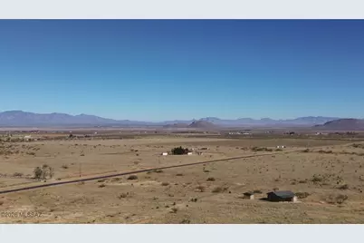 .83 Acre Euclid Street #5, Pearce, AZ 85625 - Photo 9