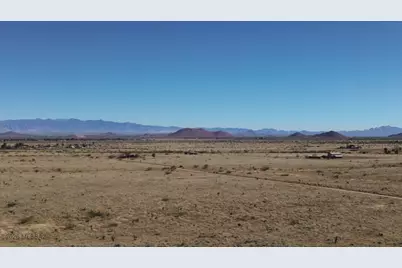 .83 Acre Euclid Street #5, Pearce, AZ 85625 - Photo 7