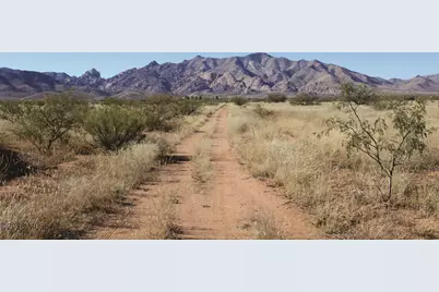 .83 Acre Euclid Street #5, Pearce, AZ 85625 - Photo 3