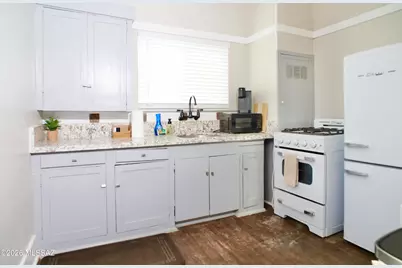 12 E University Boulevard, Tucson, AZ 85705 - Photo 13