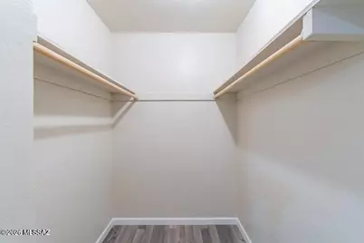 1620 N Wilmot Road #UNIT D174, Tucson, AZ 85712 - Photo 5