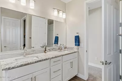 9960 E Tonner Ci Circle, Tucson, AZ 85748 - Photo 17