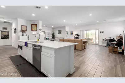 5568 W Summer View Drive, Marana, AZ 85658 - Photo 11