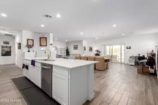 5568 W Summer Vw Dr, Marana, AZ 85658 - Photo 11