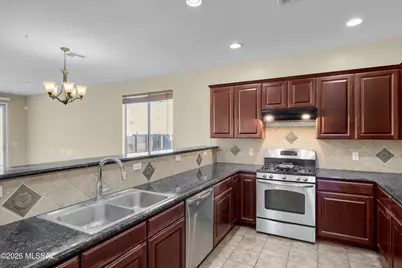 2221 E Stone Stable Drive, Oro Valley, AZ 85737 - Photo 13