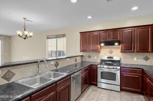 2221 E Stone Stable Dr, Oro Valley, AZ 85737 - Photo 13