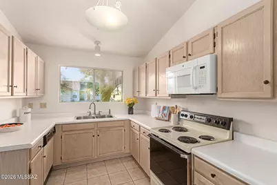 9880 N Western Sky Place, Tucson, AZ 85742 - Photo 9