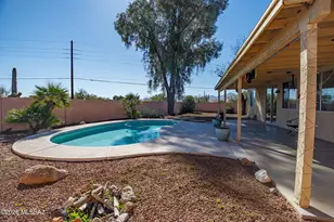 8428 N Red Rock Ridge Ct, Tucson, AZ 85742 - Photo 37