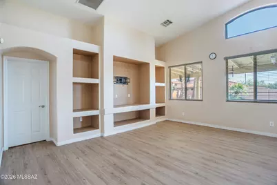 8428 N Red Rock Ridge Court, Tucson, AZ 85742 - Photo 9